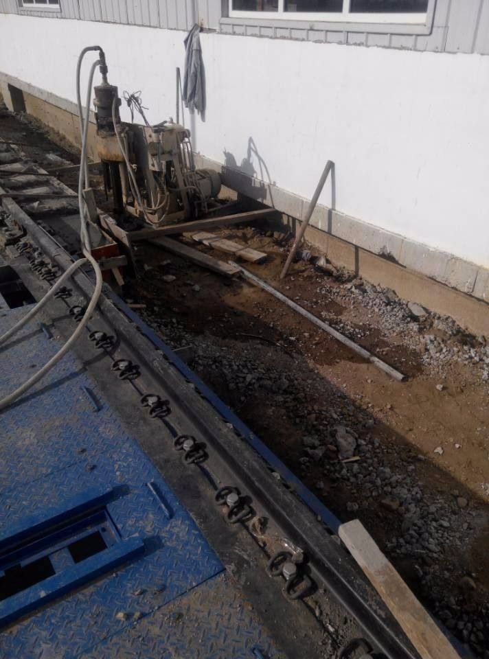 园林办事处注浆治理铁路高路基沉陷病害